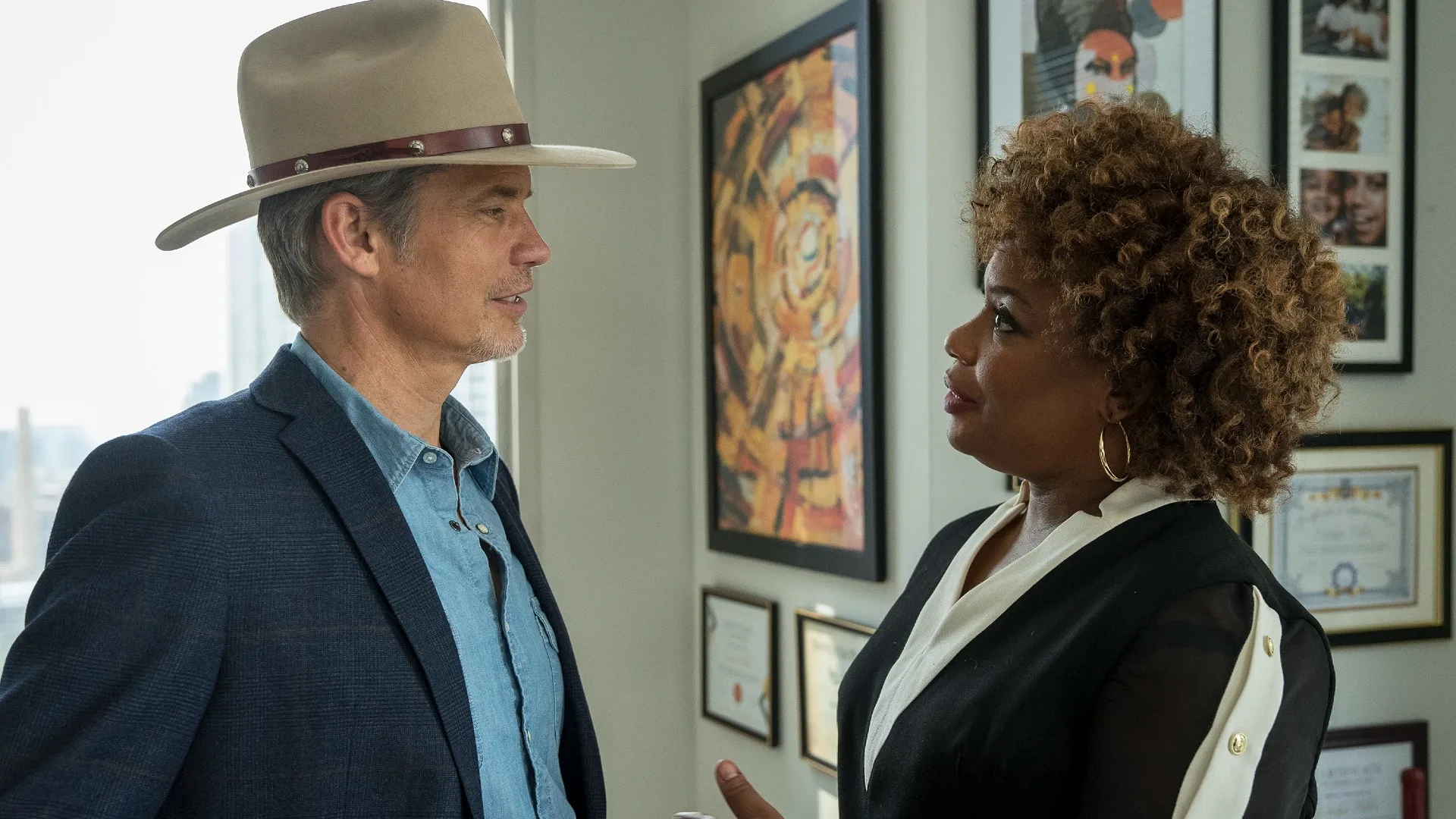 Justified: City Primeval - Raylan Givens left talking to Carolyn Wilder right